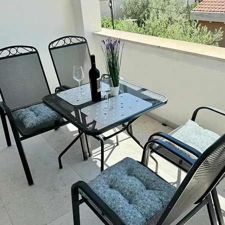 Konukevi & Petra Diklo