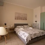 & Petra Zadar