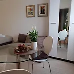 Guest house & Petra 3*
