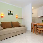 & Petra 3* Zadar