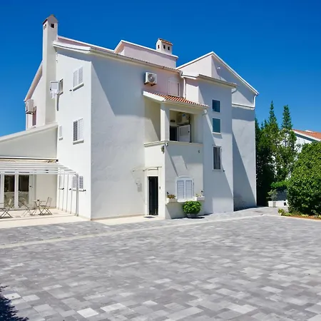 Maison d'hôtes & Petra Zadar