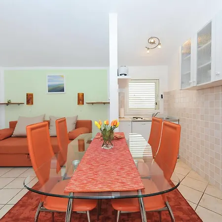 Guest house & Petra Zadar