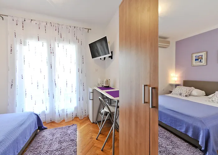 & Petra 3* Дикло